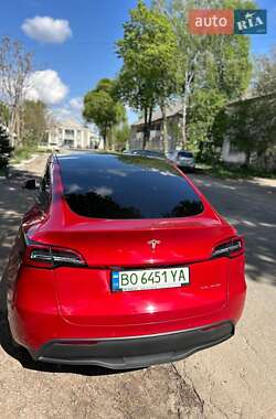 Позашляховик / Кросовер Tesla Model Y 2020 в 