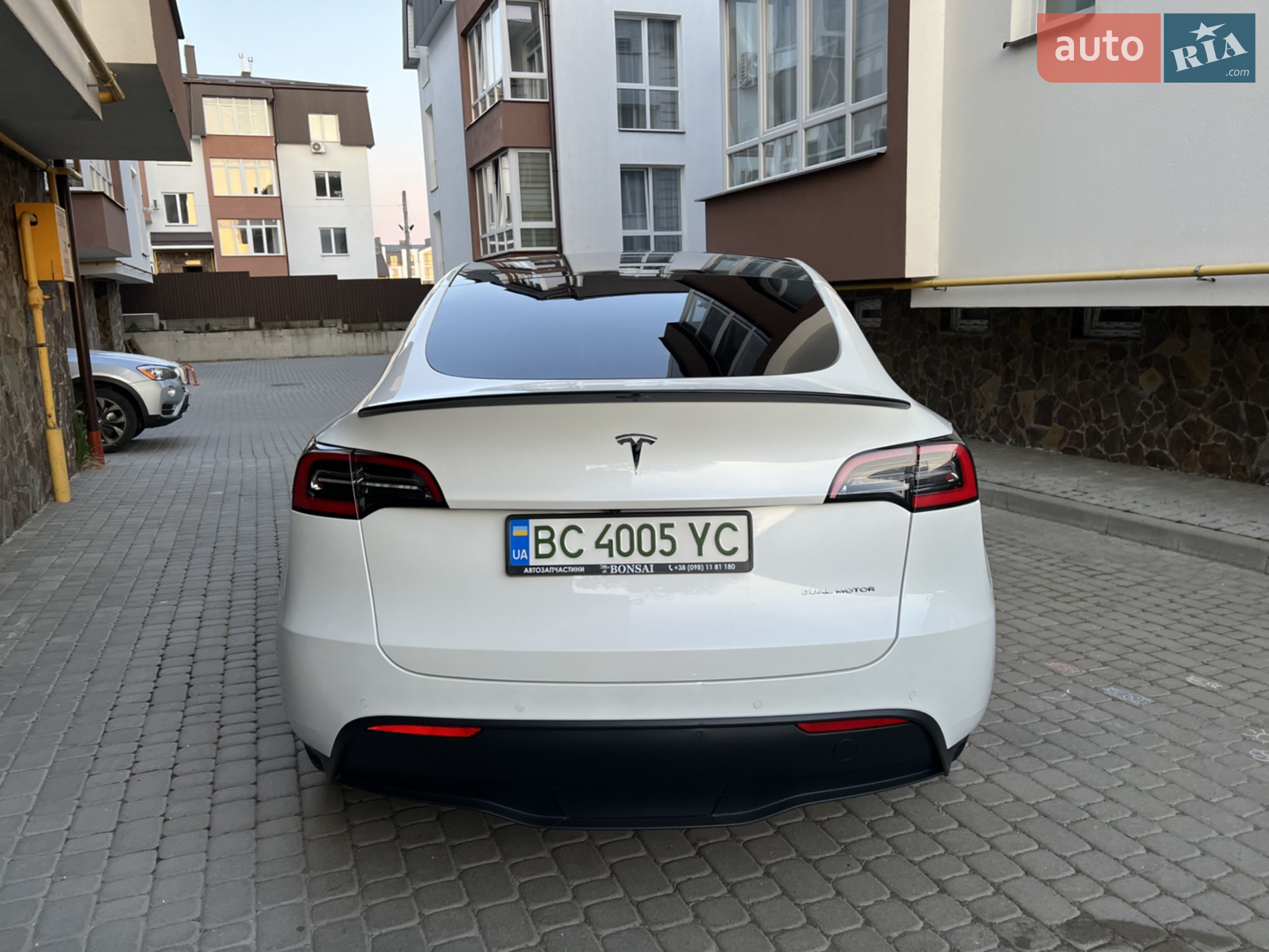 2020 Tesla Model Y - мініатюра 32