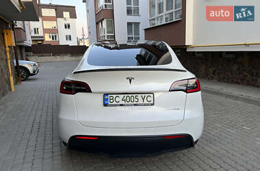 Внедорожник / Кроссовер Tesla Model Y 2020 в 