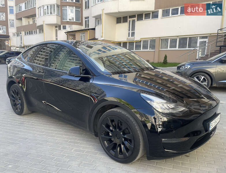 Позашляховик / Кросовер Tesla Model Y 2022 в Тернополі