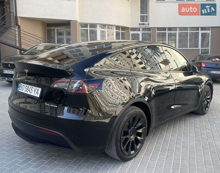 Позашляховик / Кросовер Tesla Model Y 2022 в Тернополі