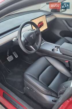 Внедорожник / Кроссовер Tesla Model Y 2023 в 