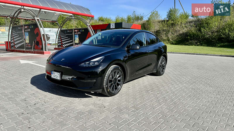 Внедорожник / Кроссовер Tesla Model Y 2022 в Тернополе