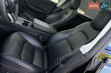 Внедорожник / Кроссовер Tesla Model Y 2021 в 