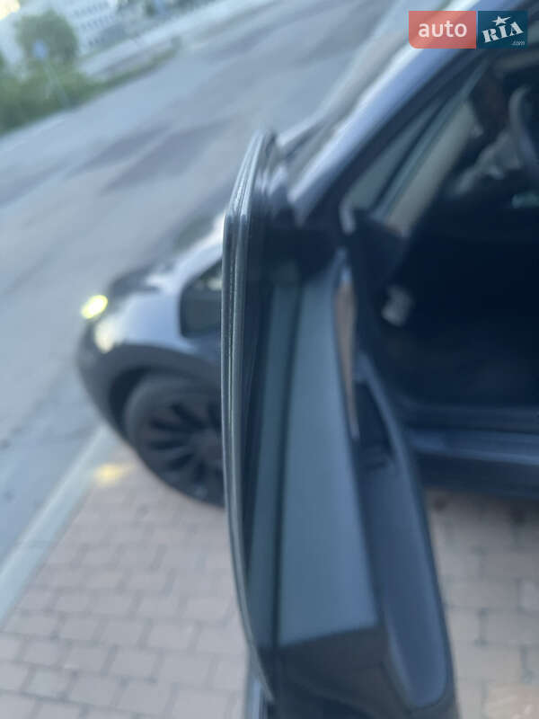 Позашляховик / Кросовер Tesla Model Y 2022 в Києві