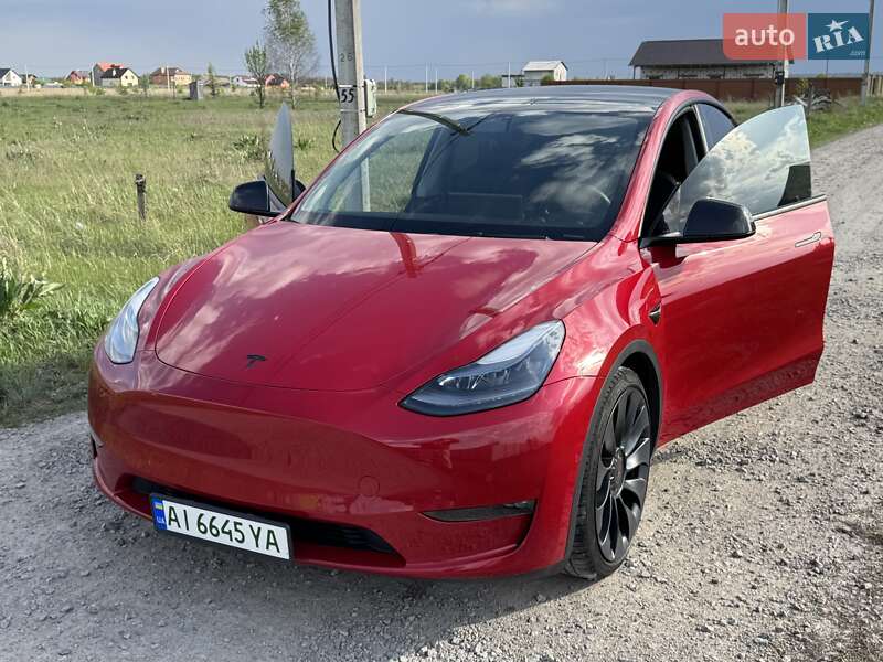 Внедорожник / Кроссовер Tesla Model Y 2022 в Киеве