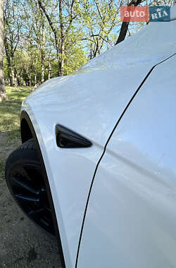 Внедорожник / Кроссовер Tesla Model Y 2023 в 