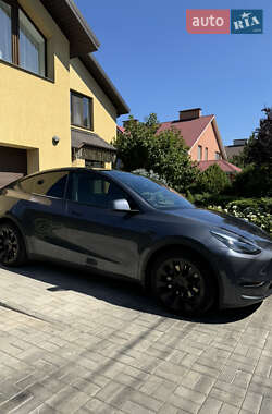 Позашляховик / Кросовер Tesla Model Y 2022 в 