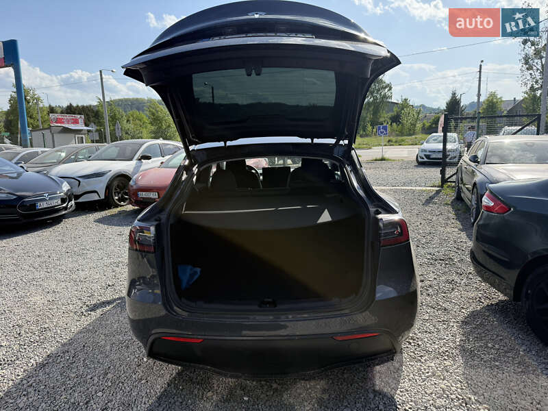 Внедорожник / Кроссовер Tesla Model Y 2022 в Львове