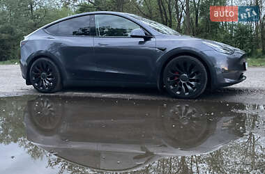 Внедорожник / Кроссовер Tesla Model Y 2022 в 