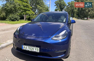 Внедорожник / Кроссовер Tesla Model Y 2022 в Киеве