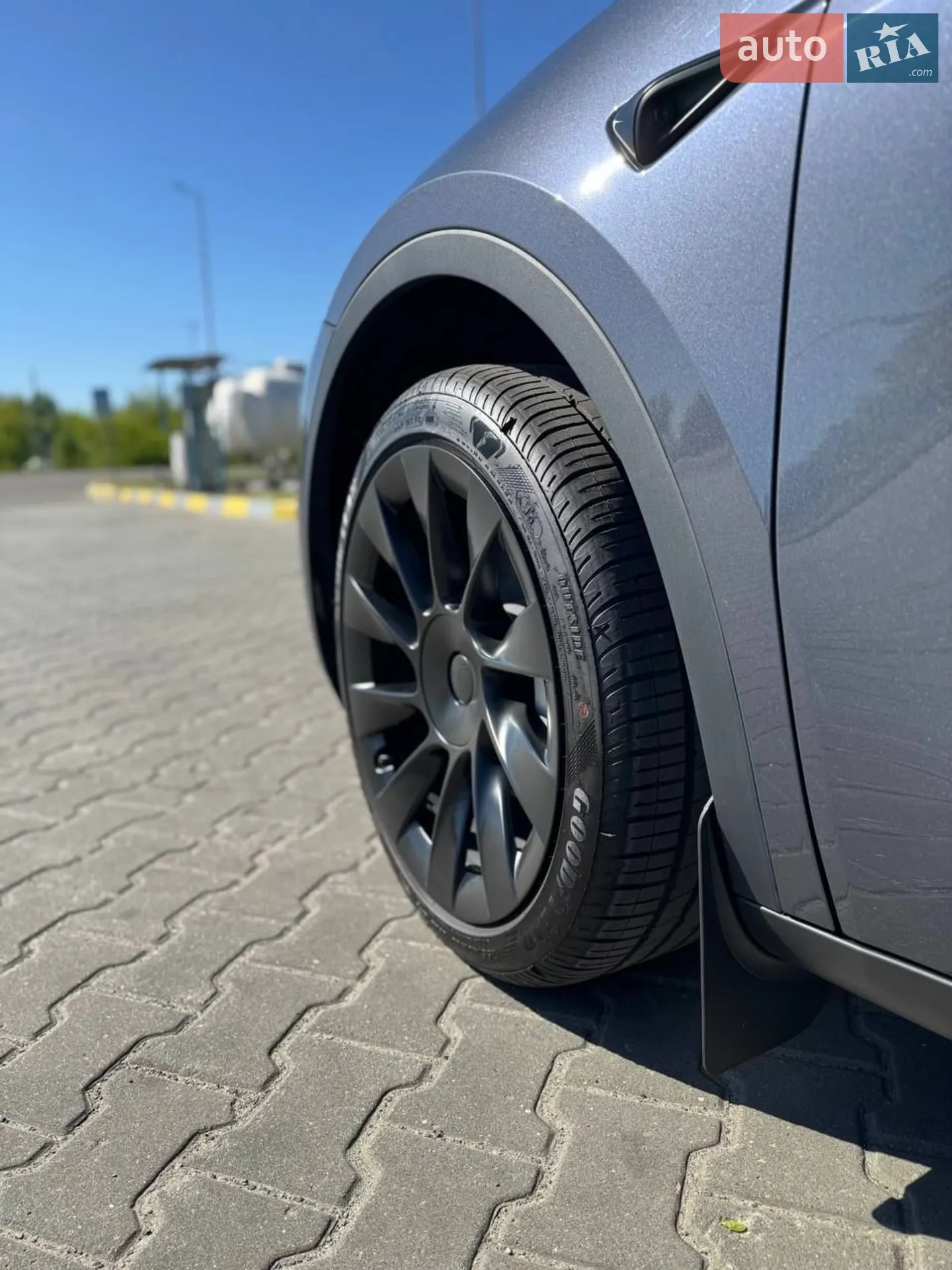 2023 Tesla Model Y - мініатюра 10