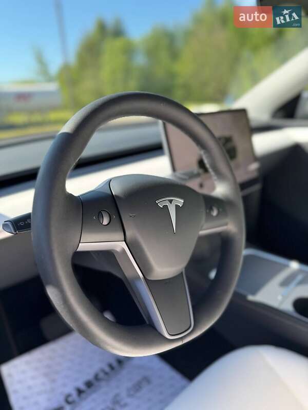 Позашляховик / Кросовер Tesla Model Y 2023 в Ковелі