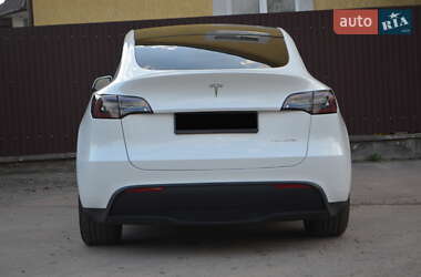 Внедорожник / Кроссовер Tesla Model Y 2020 в 