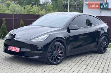 Позашляховик / Кросовер Tesla Model Y 2022 в 