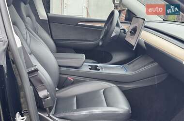 Позашляховик / Кросовер Tesla Model Y 2022 в 