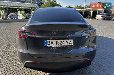 Внедорожник / Кроссовер Tesla Model Y 2020 в 