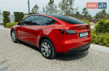 Внедорожник / Кроссовер Tesla Model Y 2022 в 
