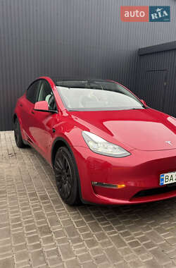 Внедорожник / Кроссовер Tesla Model Y 2023 в 