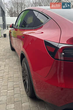 Внедорожник / Кроссовер Tesla Model Y 2023 в 