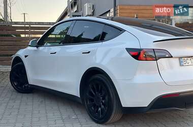 Внедорожник / Кроссовер Tesla Model Y 2021 в 