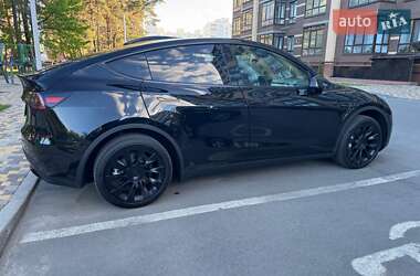Внедорожник / Кроссовер Tesla Model Y 2024 в 