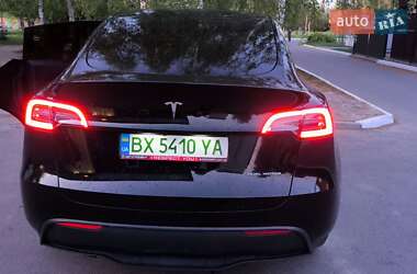 Внедорожник / Кроссовер Tesla Model Y 2023 в 