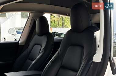Внедорожник / Кроссовер Tesla Model Y 2021 в 
