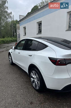 Внедорожник / Кроссовер Tesla Model Y 2022 в 