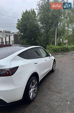 Внедорожник / Кроссовер Tesla Model Y 2022 в 