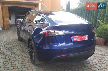 Внедорожник / Кроссовер Tesla Model Y 2021 в 