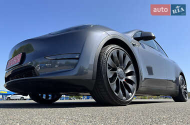 Внедорожник / Кроссовер Tesla Model Y 2023 в 