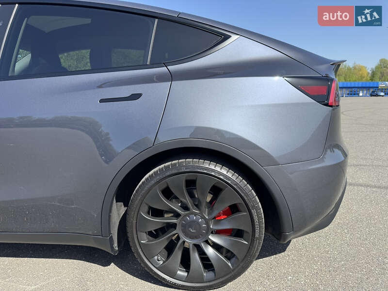 Внедорожник / Кроссовер Tesla Model Y 2023 в Киеве фото 18 Внедорожник / Кроссовер Tesla Model Y 2023 в Киеве