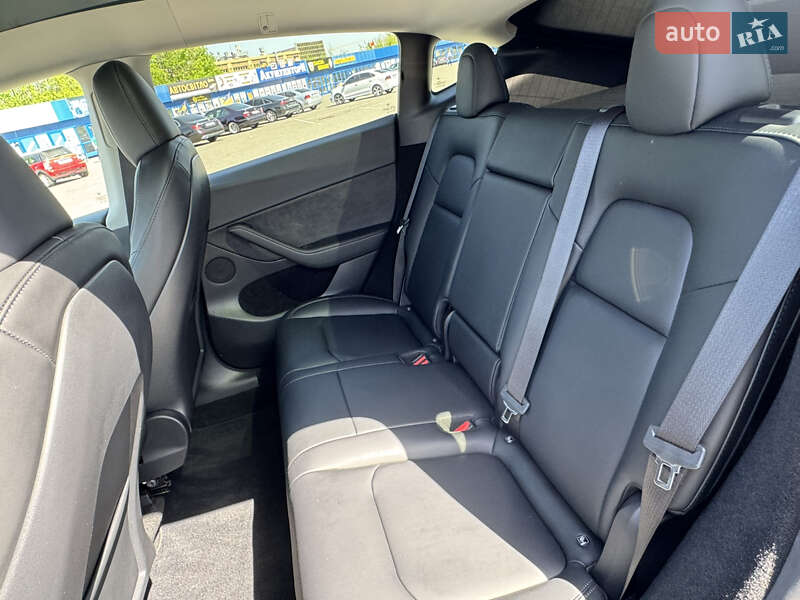 Внедорожник / Кроссовер Tesla Model Y 2023 в Киеве фото 39 Внедорожник / Кроссовер Tesla Model Y 2023 в Киеве