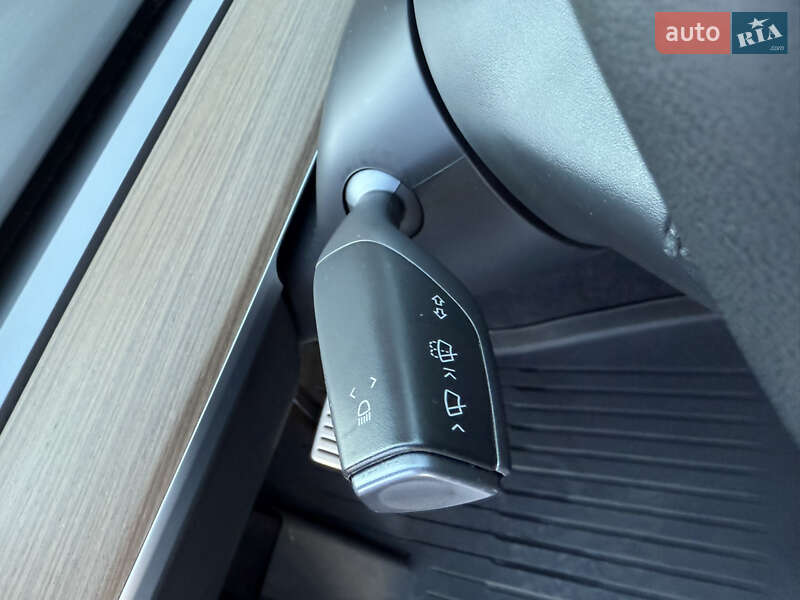 Внедорожник / Кроссовер Tesla Model Y 2021 в Полтаве