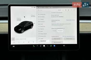 Позашляховик / Кросовер Tesla Model Y 2021 в 