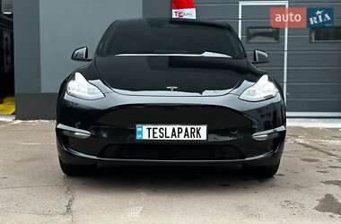 Позашляховик / Кросовер Tesla Model Y 2021 в 