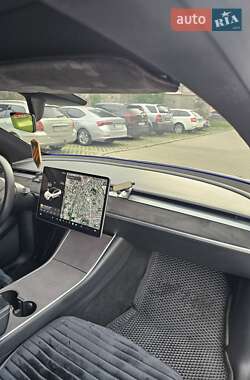 Внедорожник / Кроссовер Tesla Model Y 2020 в 