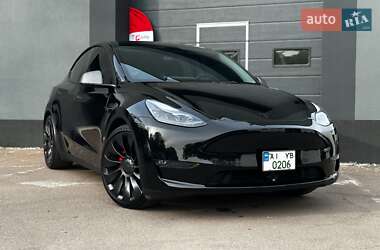 Позашляховик / Кросовер Tesla Model Y 2023 в Києві