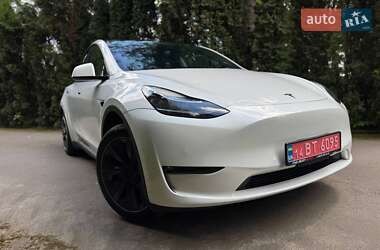 Внедорожник / Кроссовер Tesla Model Y 2022 в 