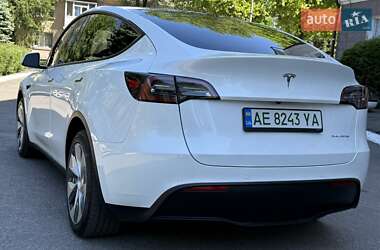 Внедорожник / Кроссовер Tesla Model Y 2021 в 