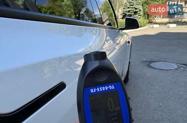 Внедорожник / Кроссовер Tesla Model Y 2021 в 