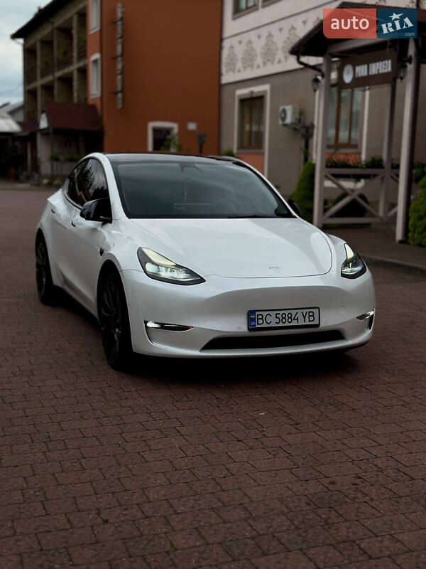 Внедорожник / Кроссовер Tesla Model Y 2021 в Стрые