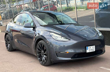 Позашляховик / Кросовер Tesla Model Y 2022 в Києві