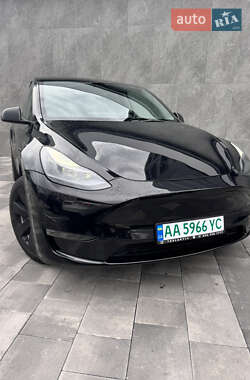 Позашляховик / Кросовер Tesla Model Y 2022 в 