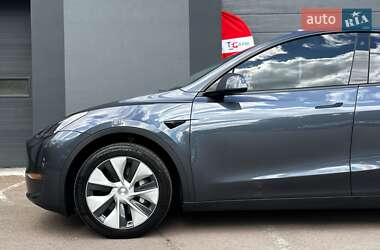 Внедорожник / Кроссовер Tesla Model Y 2023 в 
