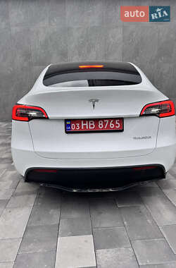 Внедорожник / Кроссовер Tesla Model Y 2023 в 