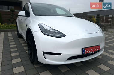 Внедорожник / Кроссовер Tesla Model Y 2023 в 