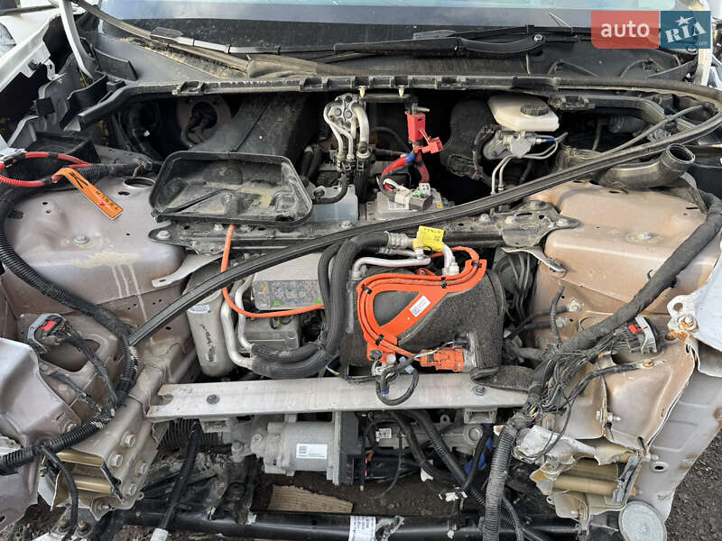 Внедорожник / Кроссовер Tesla Model Y 2021 в Ужгороде