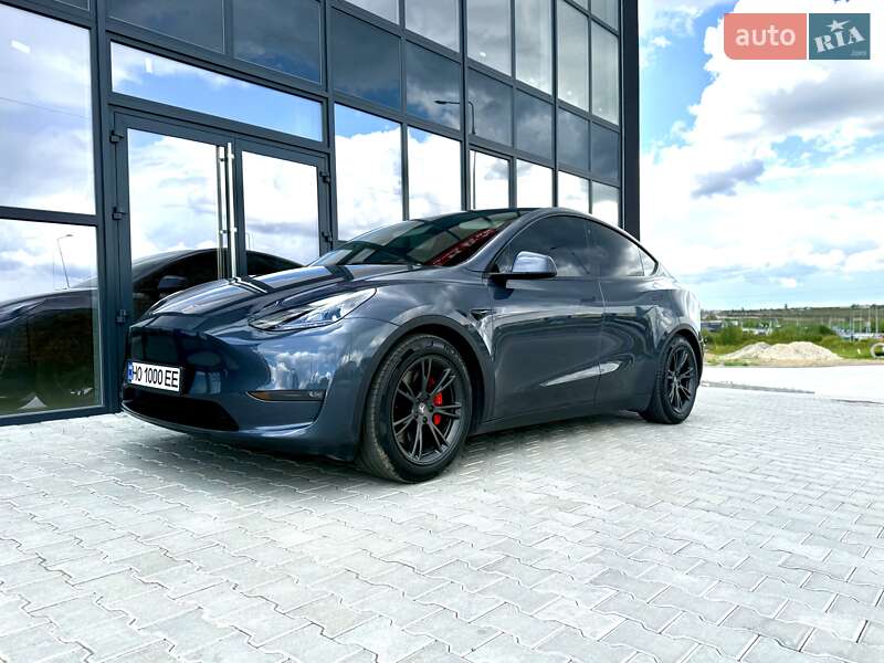 Позашляховик / Кросовер Tesla Model Y 2022 в Тернополі